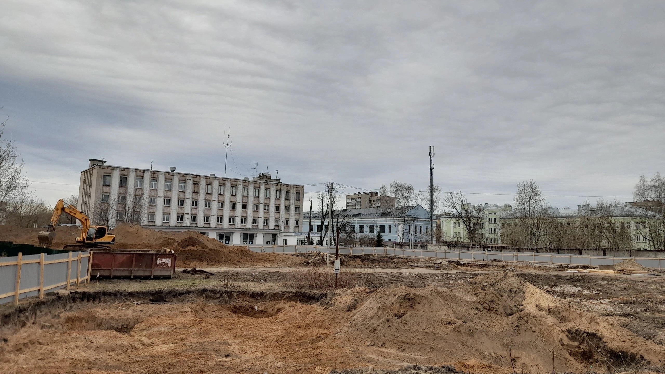 Возле вокзала начато строительство многоквартирного дома | Новости города  Иваново и Ивановской области