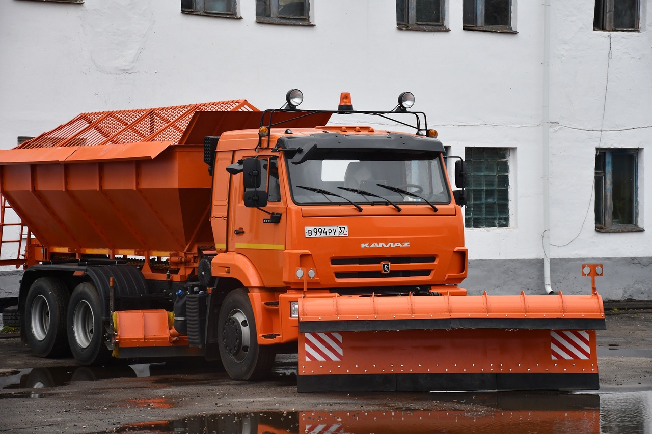 Парк дорожного хозяйства в Иванове пополнился новой коммунальной техникой |  Новости города Иваново и Ивановской области