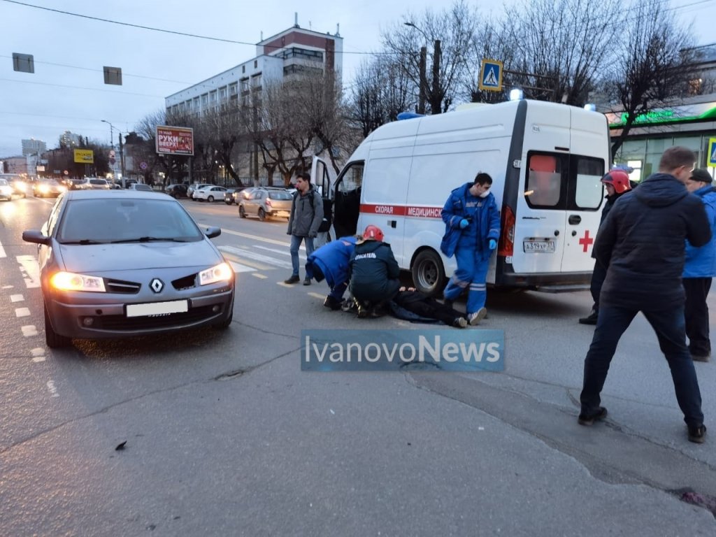 В Иванове сбили двух женщин: момент наезда попал на видео | Новости города  Иваново и Ивановской области