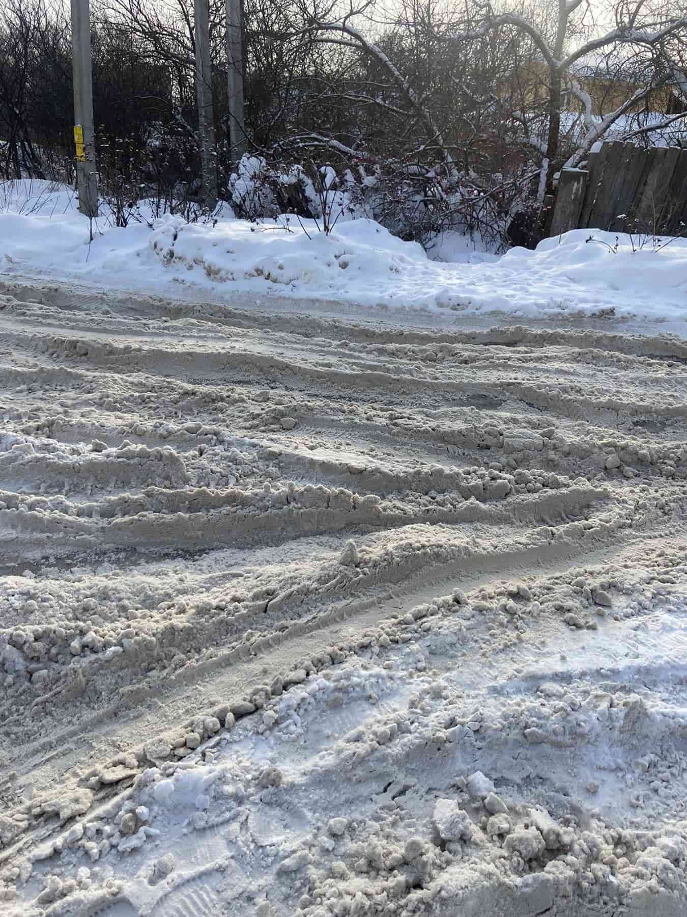 Дороги расчистят. Почищенная дорога. Кто чистит дороги в городе.