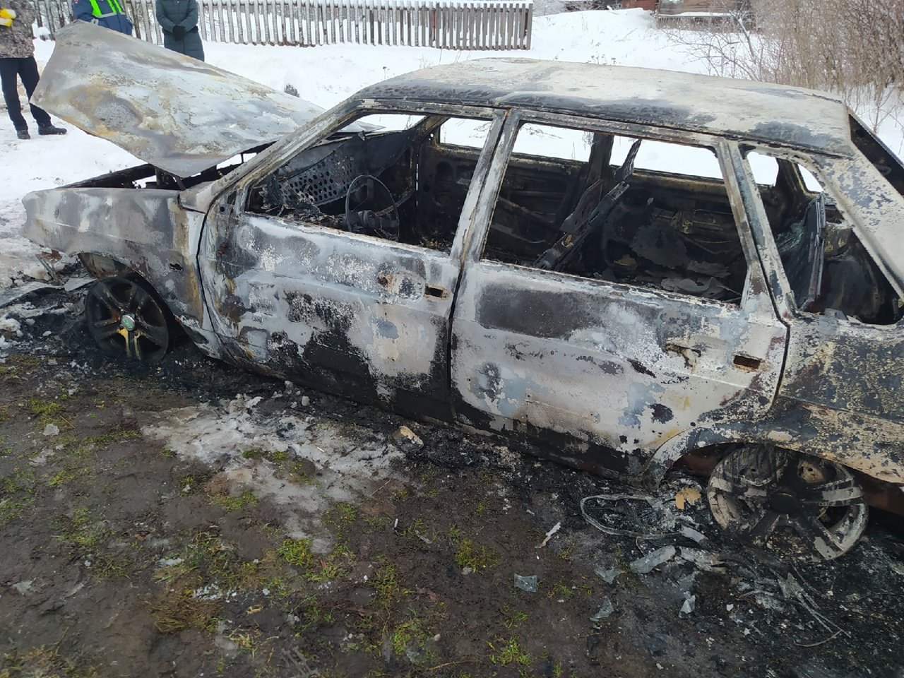 В Ивановской области мужчина сгорел в машине - ФОТО | Новости города  Иваново и Ивановской области