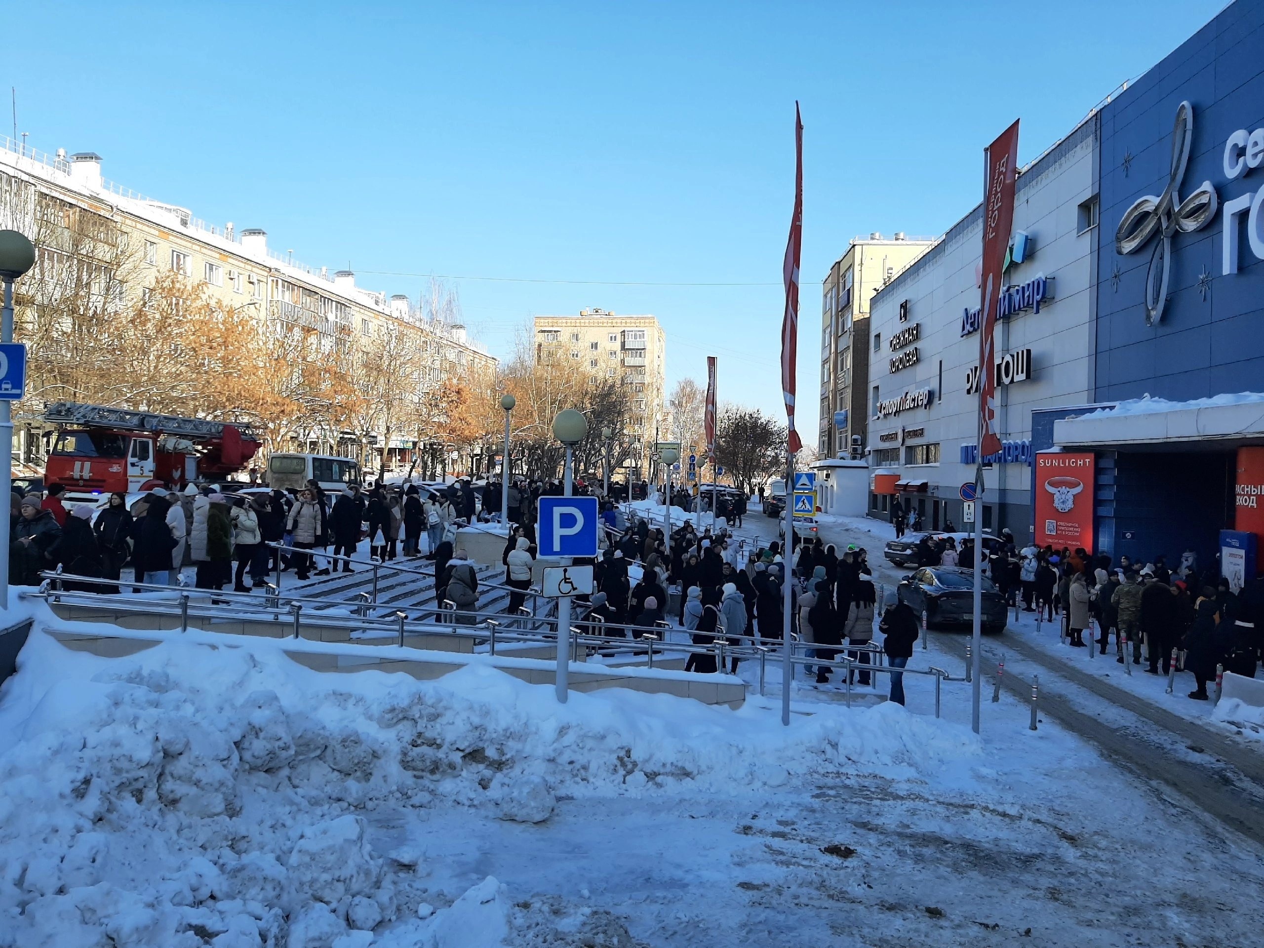 В Иванове пожарные ликвидировали открытое горение в «Серебряном городе» |  Новости города Иваново и Ивановской области